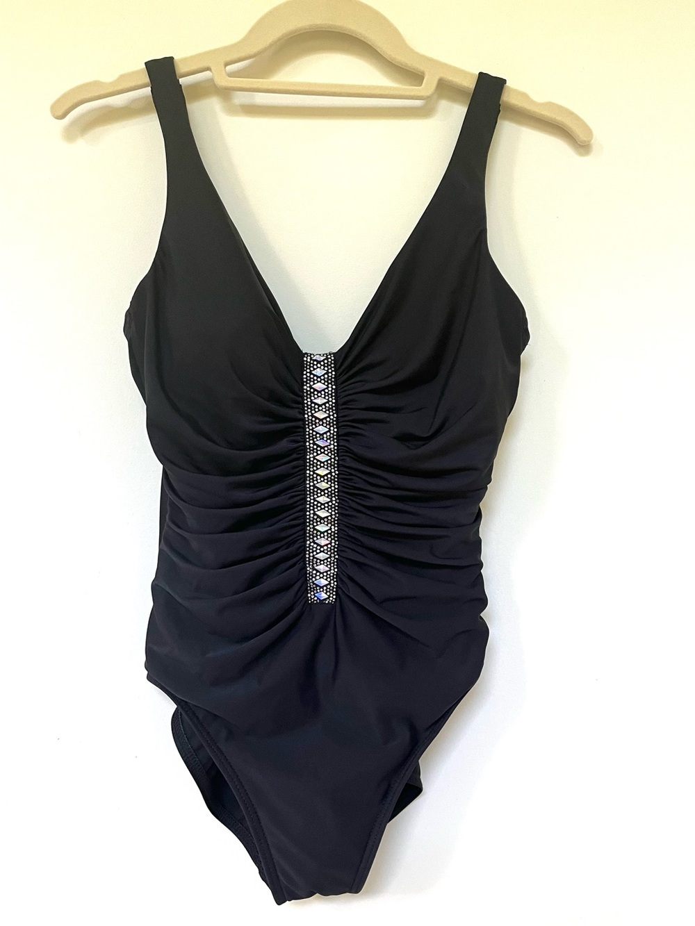 Miraclesuit Black Ruched Front Jewel Embellishments One Piece Swimsuit - 8 ~ 10
